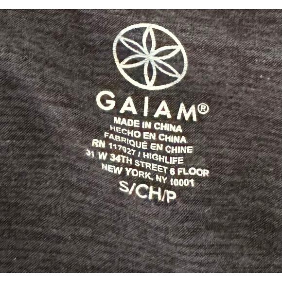 2/$15 Gaiam Hatha Jersey Keyhole Tank Top Gray Scoop Neck Size S - Picture 8 of 9